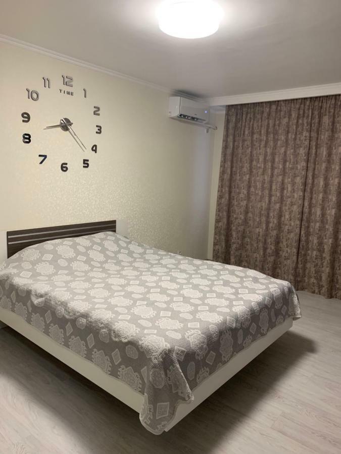Apartments On Priportovaya,35 切尔卡瑟 外观 照片